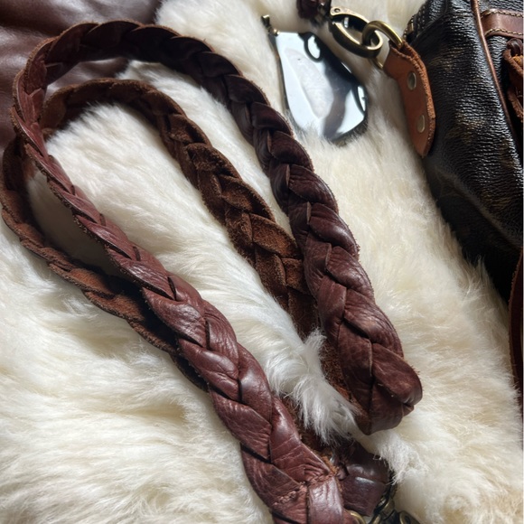 Vintage BoHo Authentic Louis Vuitton Fringe Crossbody - Picture 3 of 12